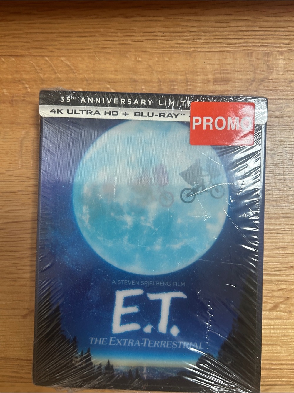 E.T. The Extra-Terrestrial 4K Ultra HD + Blu-ray - Blue